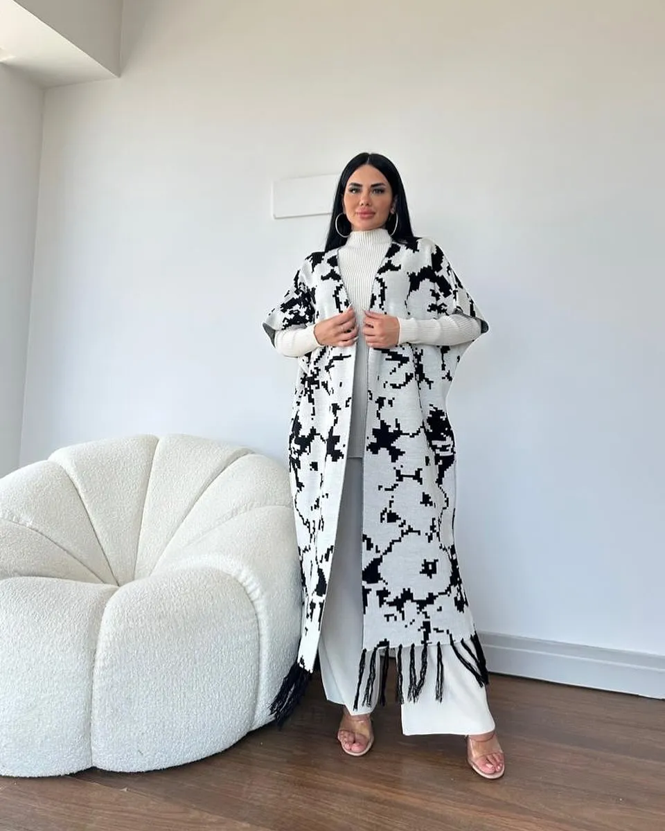 Juliet Three Piece Luxury Set